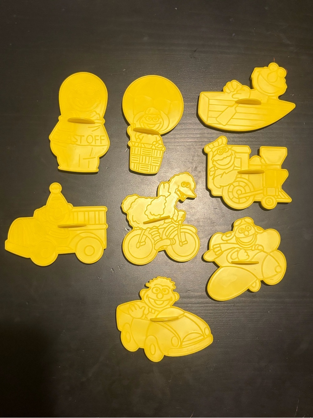 Sesame Street Cookie Stamp Cutter Set Yellow Transportation Vintage Wilton